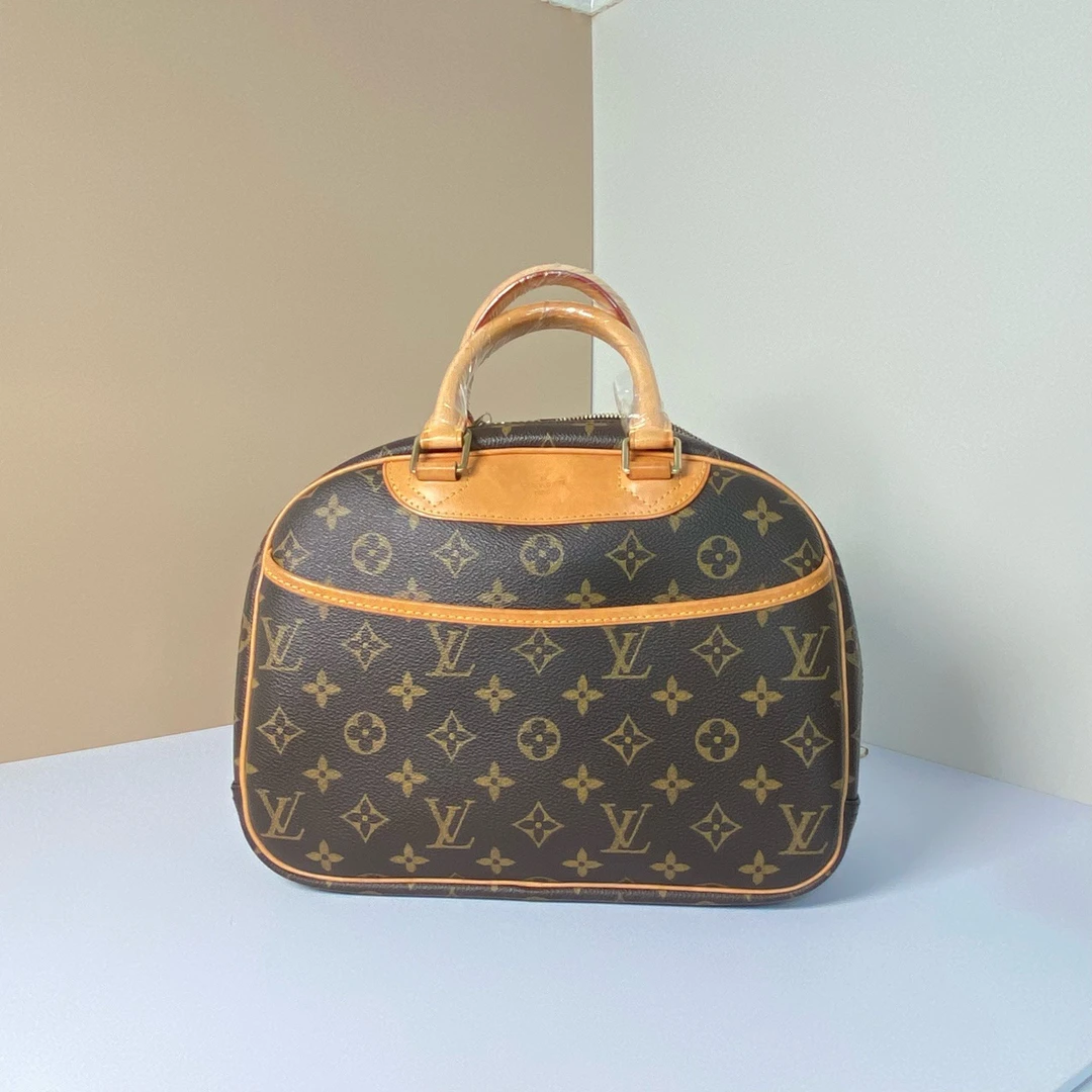 95新 LouisVuitton/路易威登 小号珍妮包/BA0034【七宝中古】
