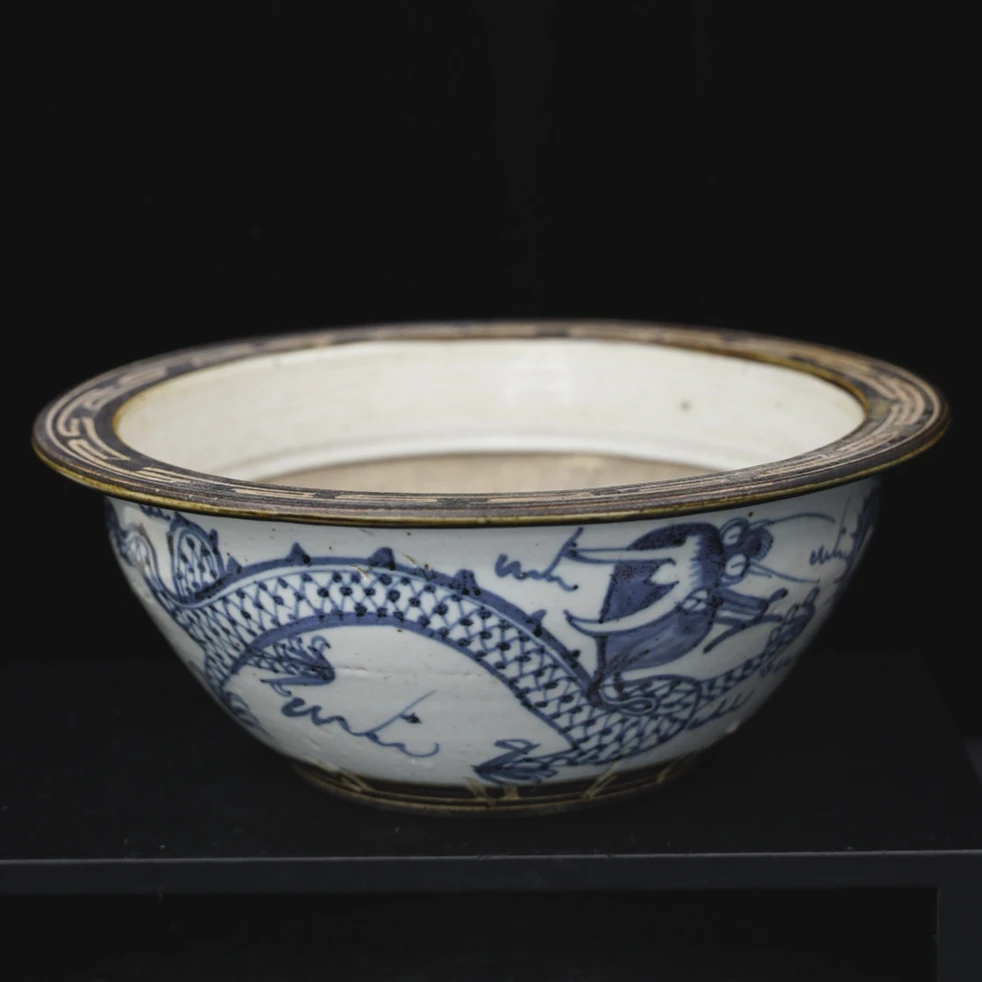 甲48229 清中期铁骨泥青花双龙戏珠纹香炉 全品 古玩瓷器收藏