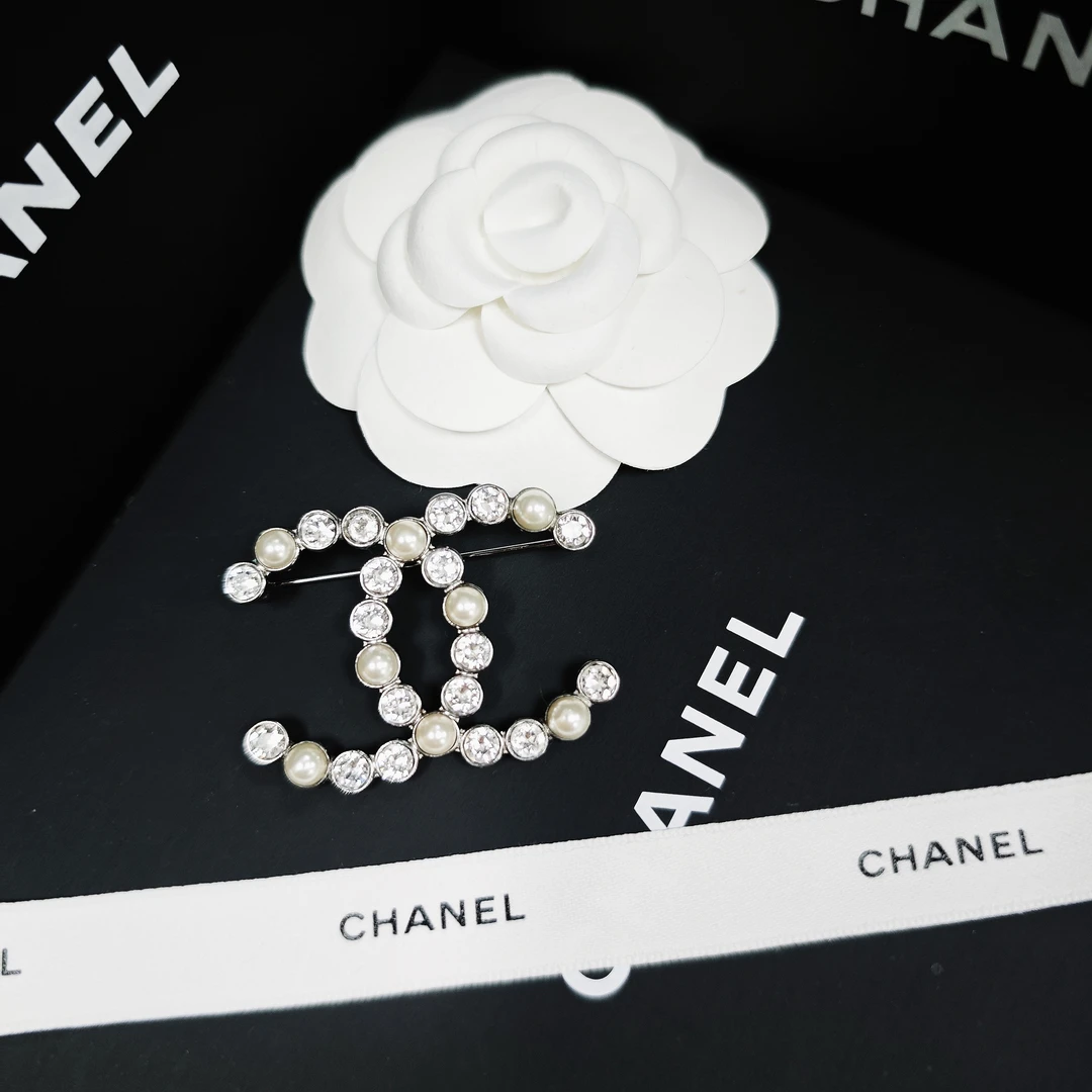 全新未使用 Chanel/香奈儿 胸针气质珠珠经典百搭