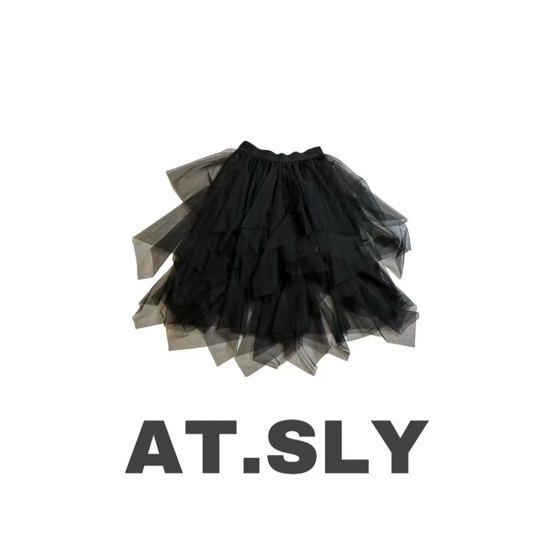 艾特斯莱雅2024初夏新款 时尚经典 百搭王 设计师款 不规则长裙