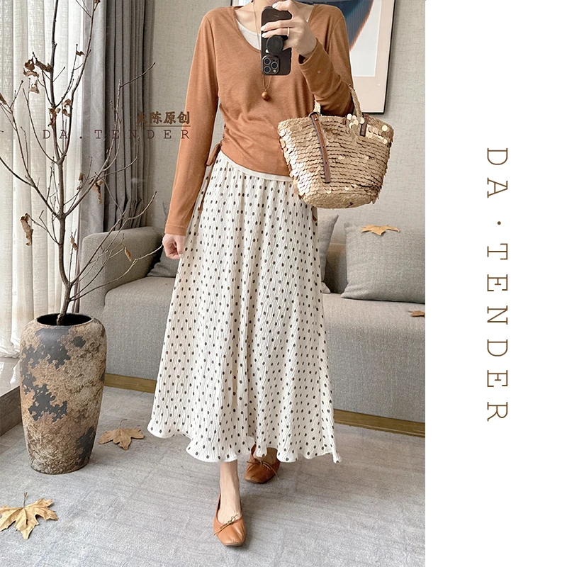 DA【清-秋款】淡姿波点半身裙-DZV70