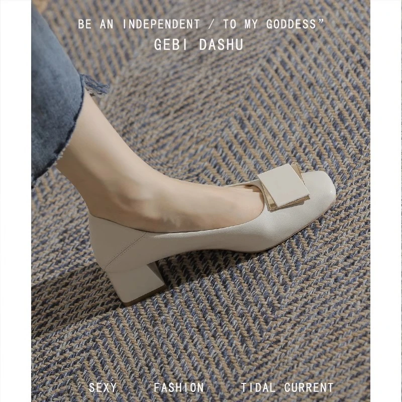 法式真皮浅口单鞋女2024新款夏秋季气质方头职业粗跟中跟奶奶鞋