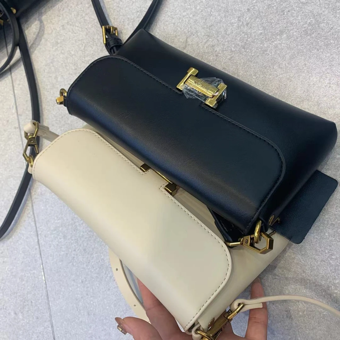 0725-11   女款时尚百搭斜挎包包  JBL   80171-2