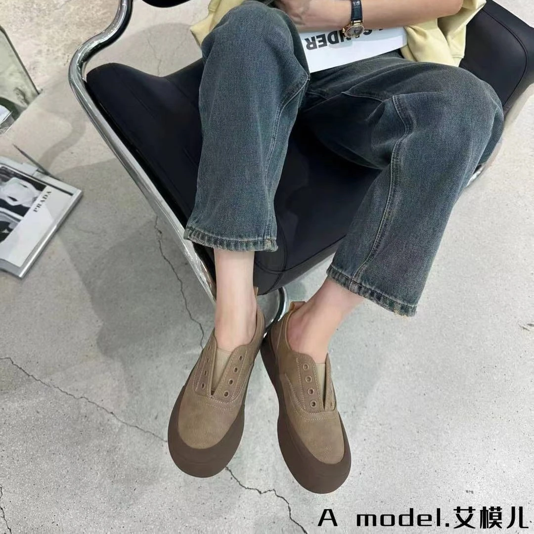 一脚蹬厚底女鞋6881-20