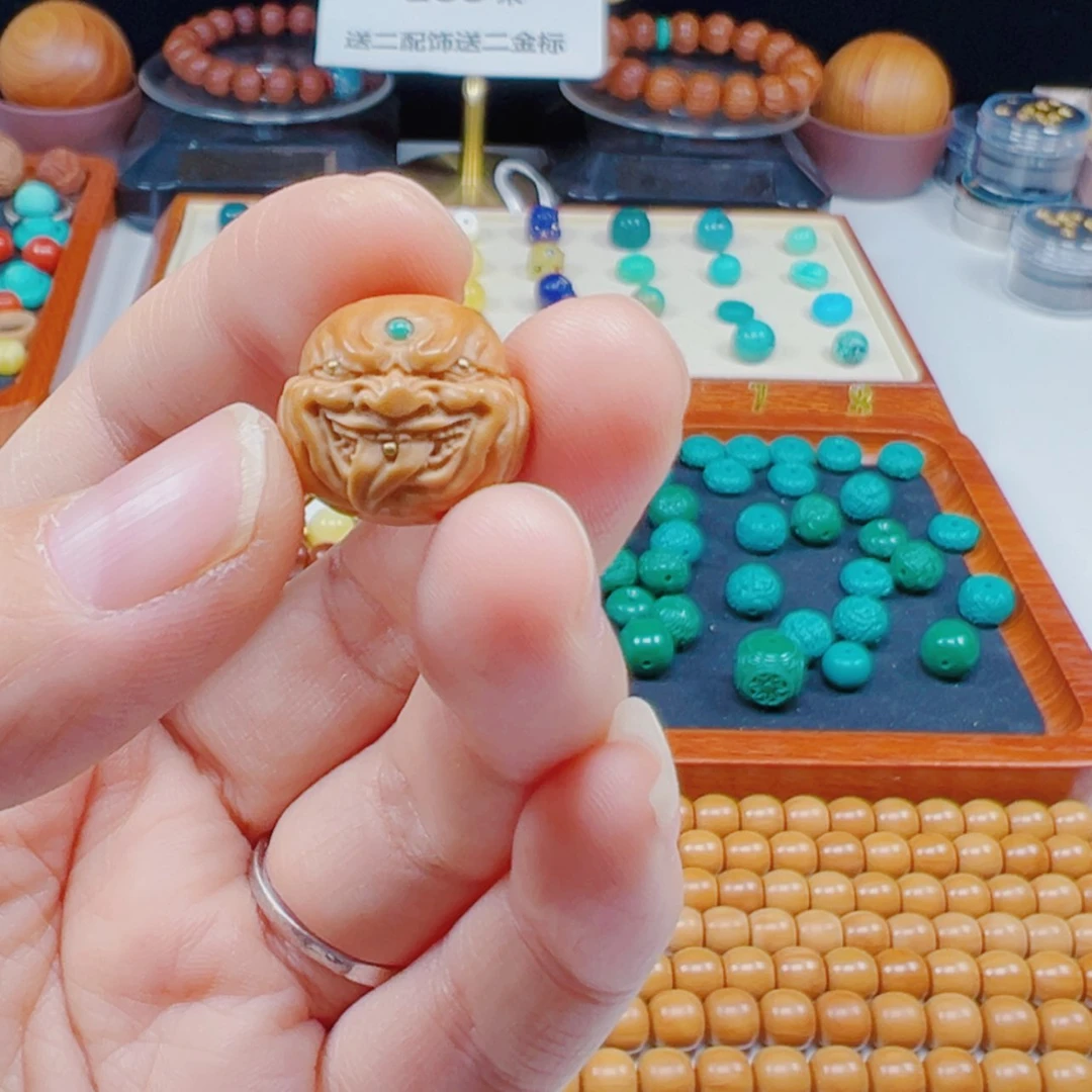 【闪购商品】猴头核桃吊坠➰配饰镶嵌铜