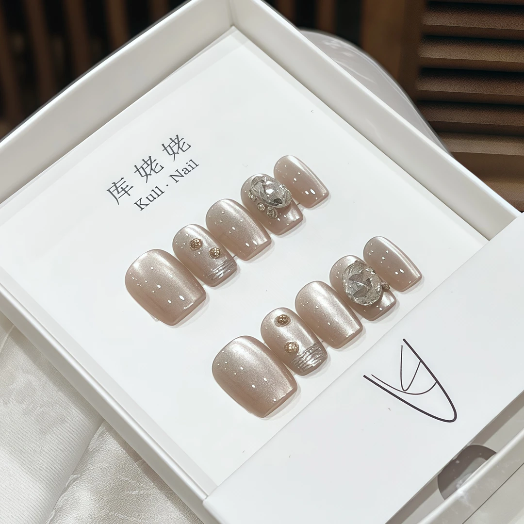 【如月光】Kull·库姥姥轻奢系列Nail 手工猫眼大钻气质风穿戴美