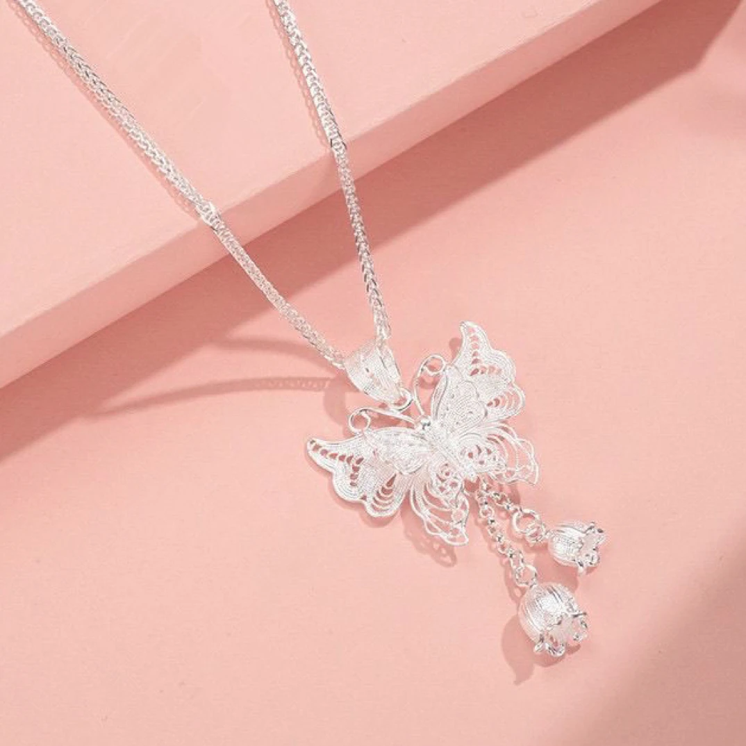 坠链均足银 999纯银君影芳吊坠蝴蝶项链女简约时尚母亲节520礼物