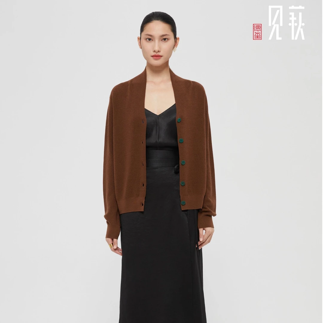 德玺见萩 精纺羊毛针织开衫 QZWD4S433