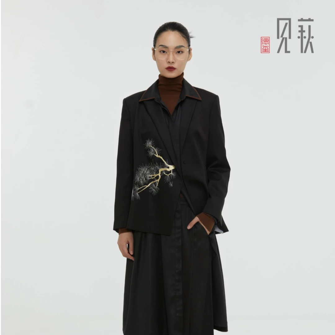 德玺见萩 重磅莨松枝手绣西装外套 QZWE4W115
