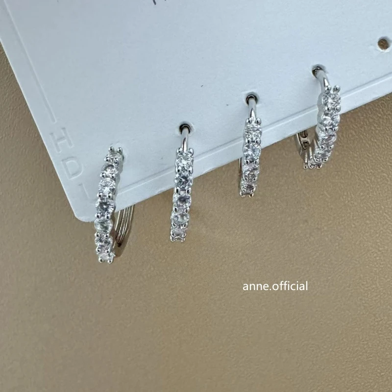 铜合金耳饰 轻奢精致镶嵌小耳圈时尚气质圈圈简约银色耳圈