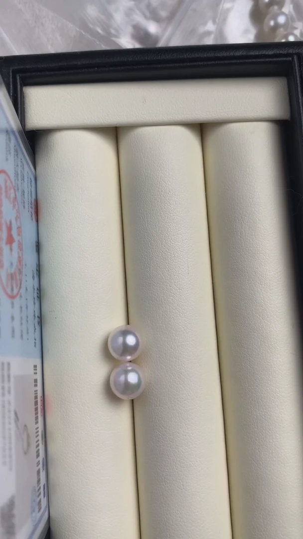 【闪购商品】海水珍珠耳饰18K金镶嵌耳钉