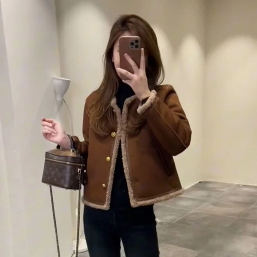 小香风短外套女士秋冬2024欧货新款高级设计感皮毛一体上衣