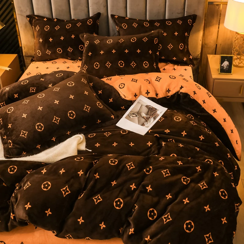 秋冬季加厚牛奶绒四件套双面绒被套床单人法兰绒防静电宿舍三件套