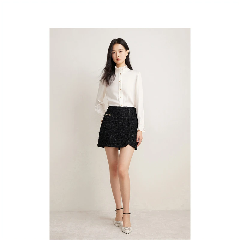 Goodland美地女装2024春季长袖气时尚质提花复古衬衫LC34130020