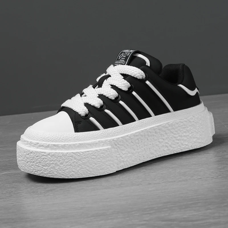 熊猫黑白色休闲板鞋男款2025春夏新款男士潮流时尚厚底百搭男鞋潮