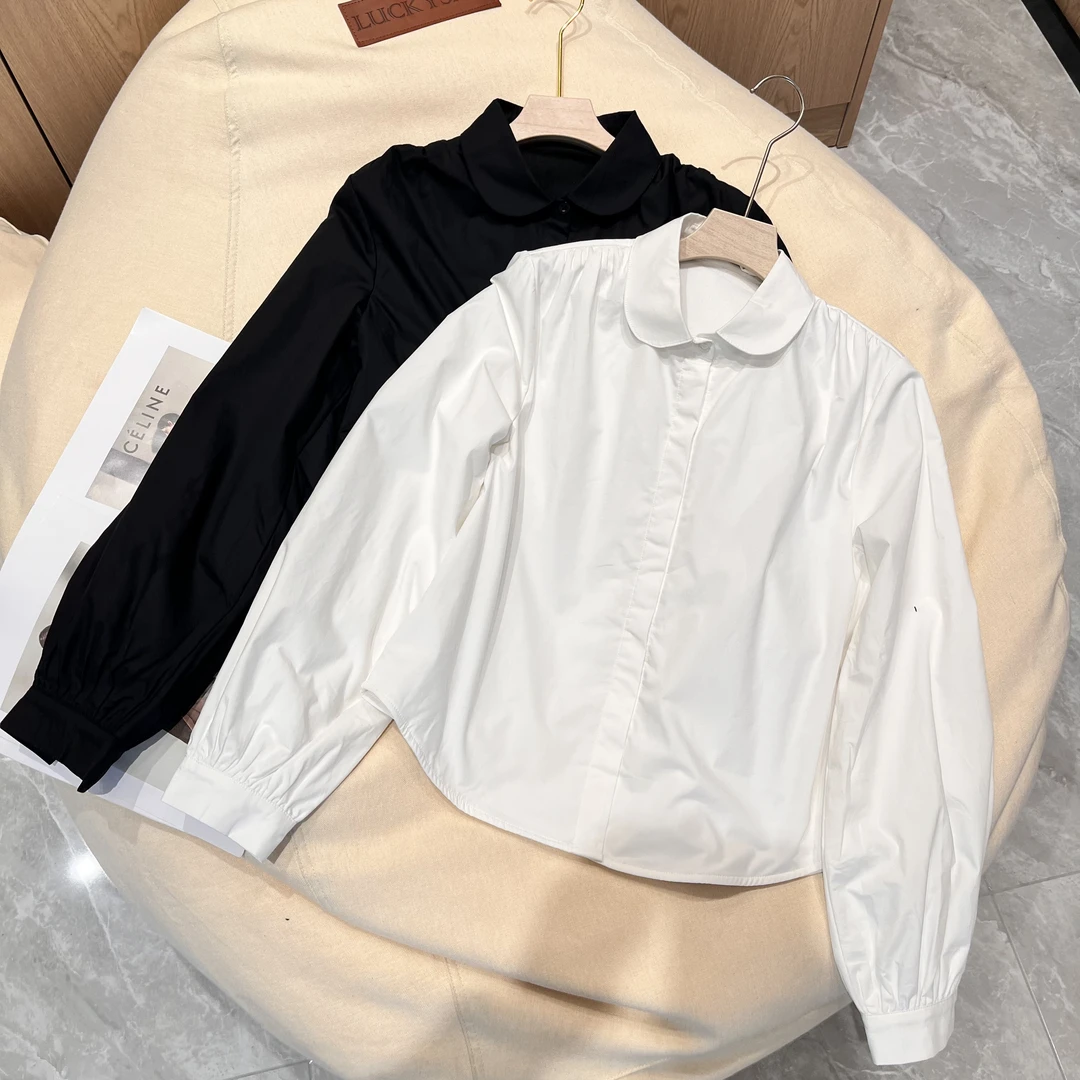 YUE 8768 桃心翻领肩褶皱设计感里面加绒百搭韩系衬衫上衣