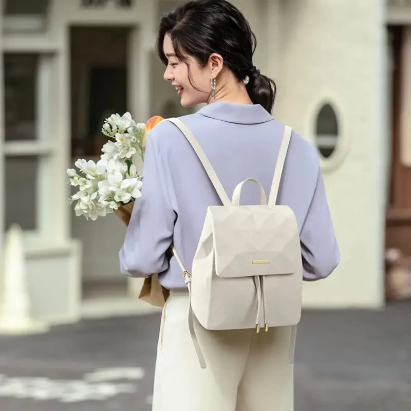 GOLF/高尔夫简约几何图案双肩包百搭通勤背包女包时尚大学生书包