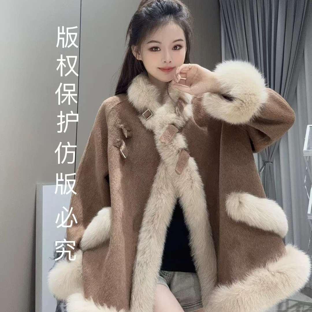 KL/蔻吕-B1127-4莎莎精选时尚（ 白月光）狐狸毛双面呢外套