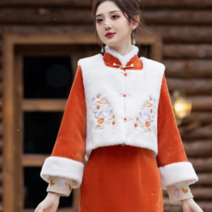 冬季旗袍2023新款年轻款少女秋冬长袖加绒保暖大袖新中式连衣裙