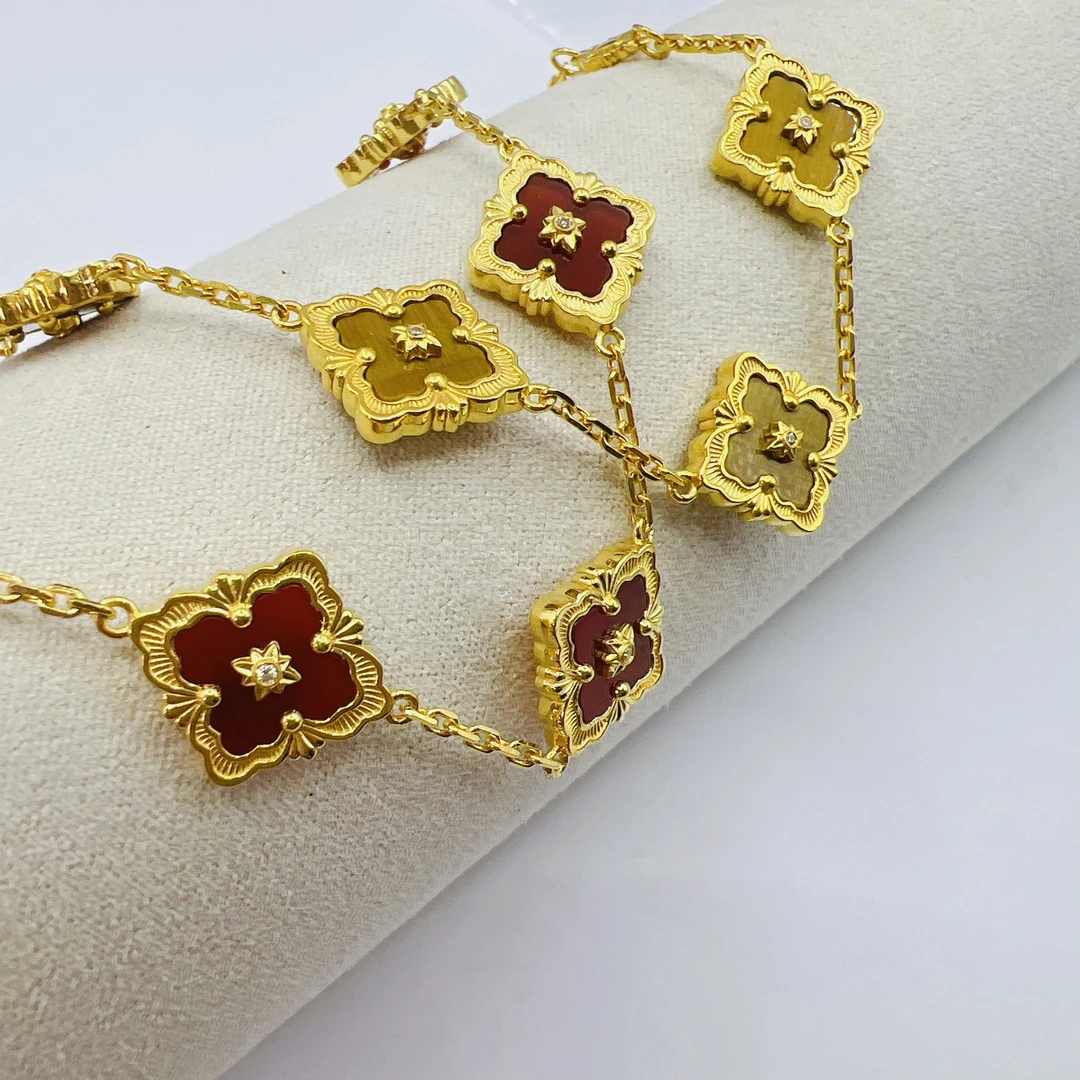 《云聚川珠宝》足金999 真5G布契拉提镶嵌红玛瑙锆石手链多样性发一