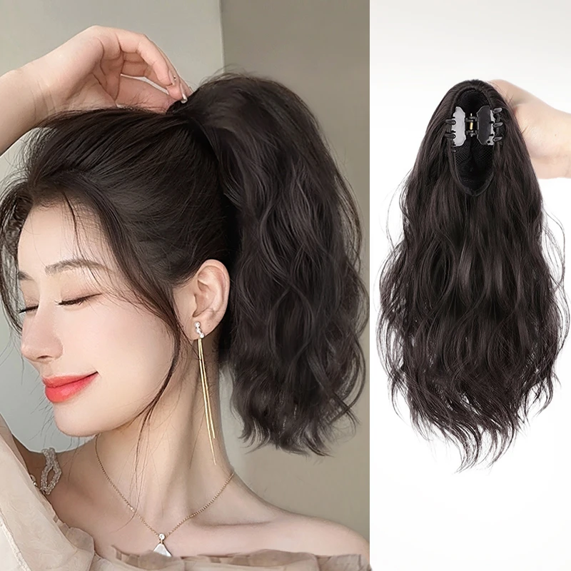 【爆】假发抓夹式马尾女仿真发云朵烫水波纹短款假发自然轻盈马尾辫