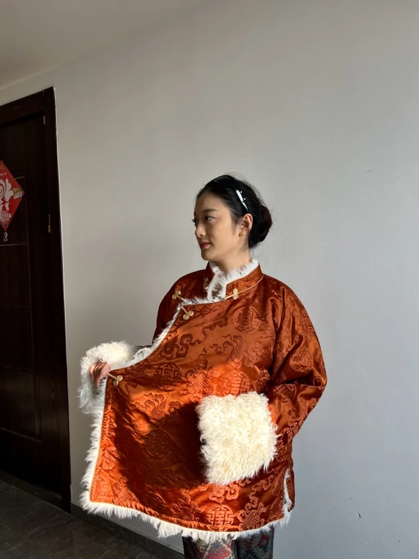 藏式民族风女士短款保暖外套时尚立领设计
