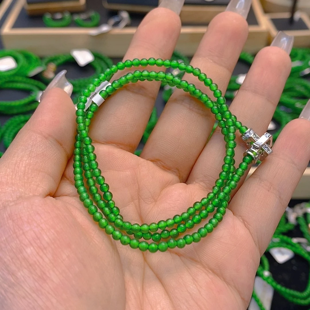 翡翠颈饰未镶嵌天然翡翠