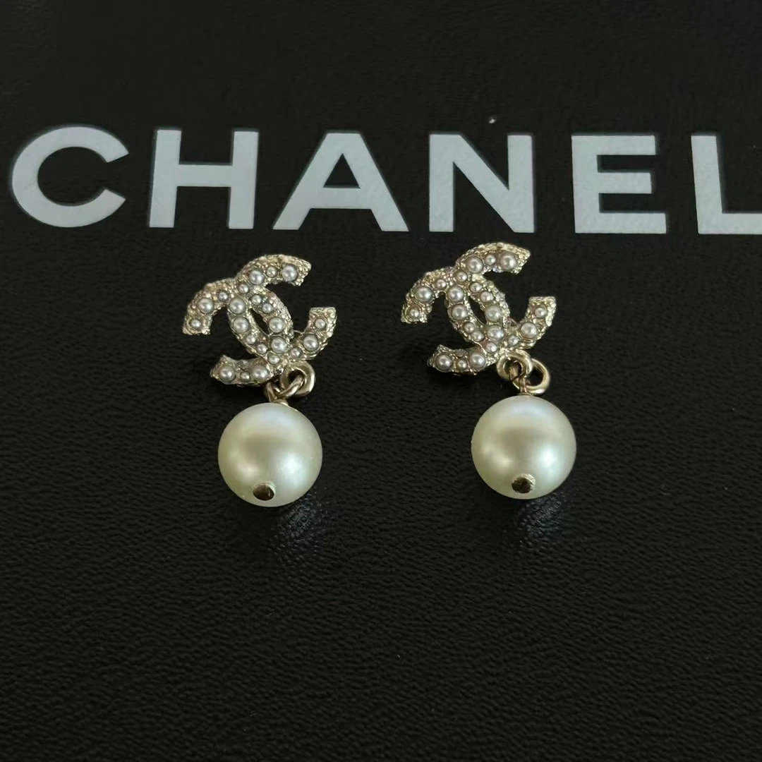 99新 Chanel/香奈儿 100周年珍珠耳坠/xm20892