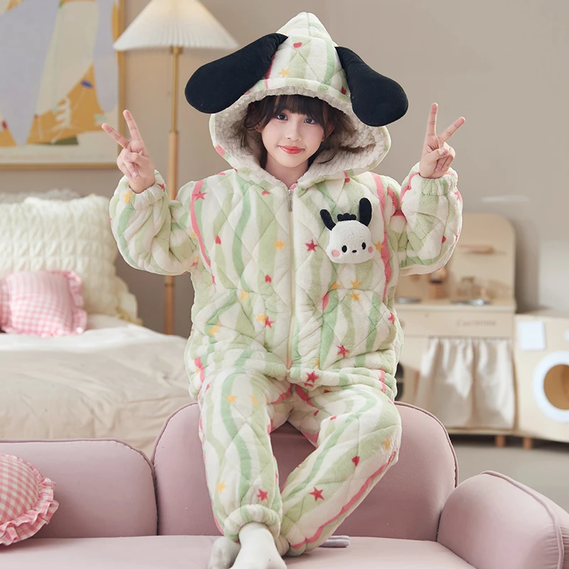 bejirog/北极绒洋气连帽款女童冬季法兰绒三层夹棉保暖睡衣两件套