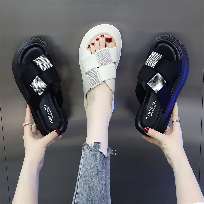 厚底拖鞋女夏外穿2024年新款时尚编织网红爆款水钻一字凉拖大码41