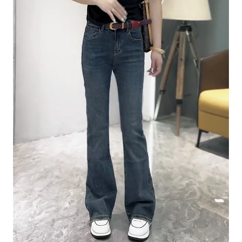 梨形显瘦大码微喇牛仔裤子女2024年冬季新款加绒加厚高腰洋气减龄