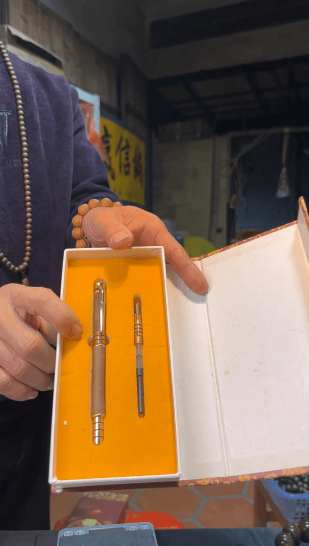 【闪购商品】阴沉木其他钢笔圆珠笔两用