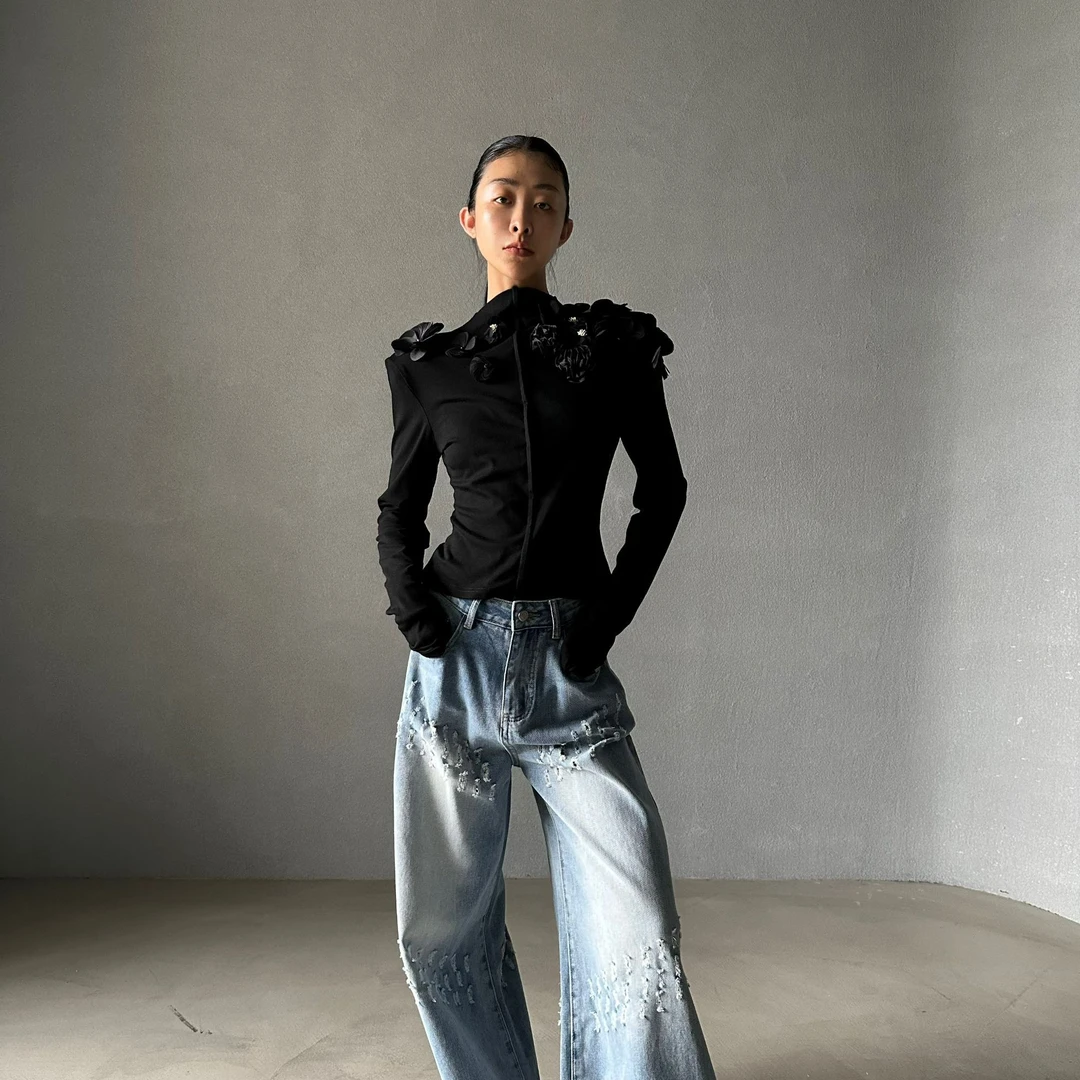 VIVISPLENDID18937#（定制福利款NO退NO换）磨毛重工手工珠花打底衫