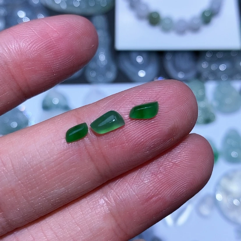 【闪购商品】定制翡翠未镶嵌