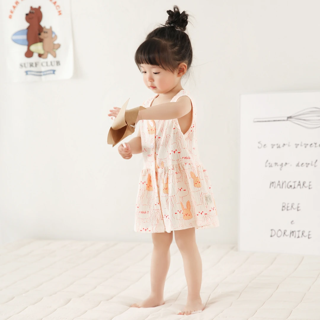 宝宝连衣裙夏季A类婴儿夏天时尚无袖裙子女宝公主裙碎花裙背心裙