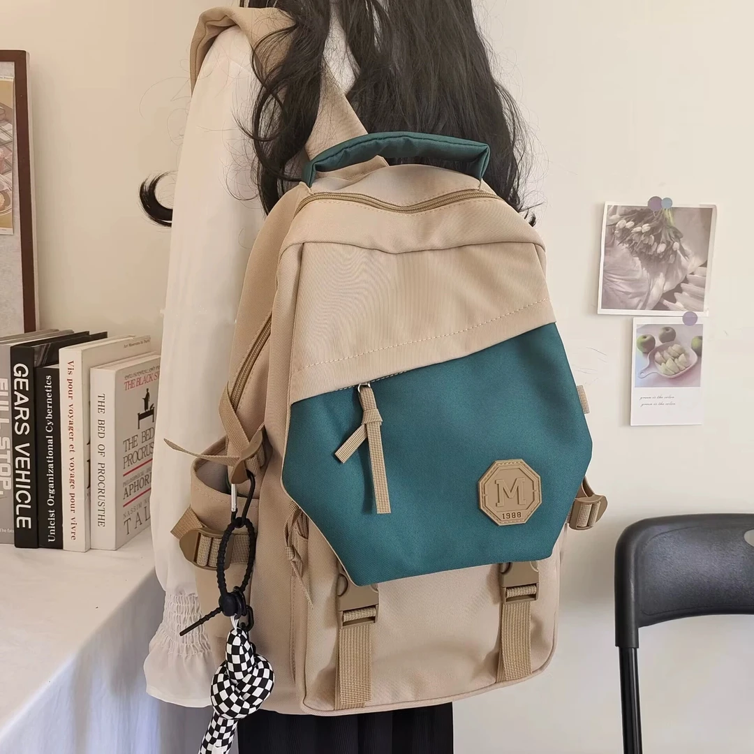 MKBM2024新款夏女大容量高中初中生撞色背包大学生小众设计双肩包