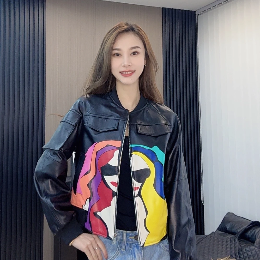 【欣欣严选】美人如画手绘涂鸦款绵羊皮设计显瘦气质秋季女士外套