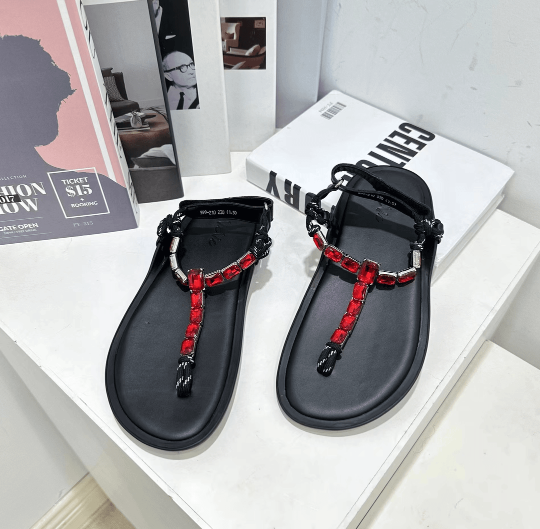 清仓特价 599-210夏季新款平底百搭洋气时尚休闲防滑夹脚凉鞋