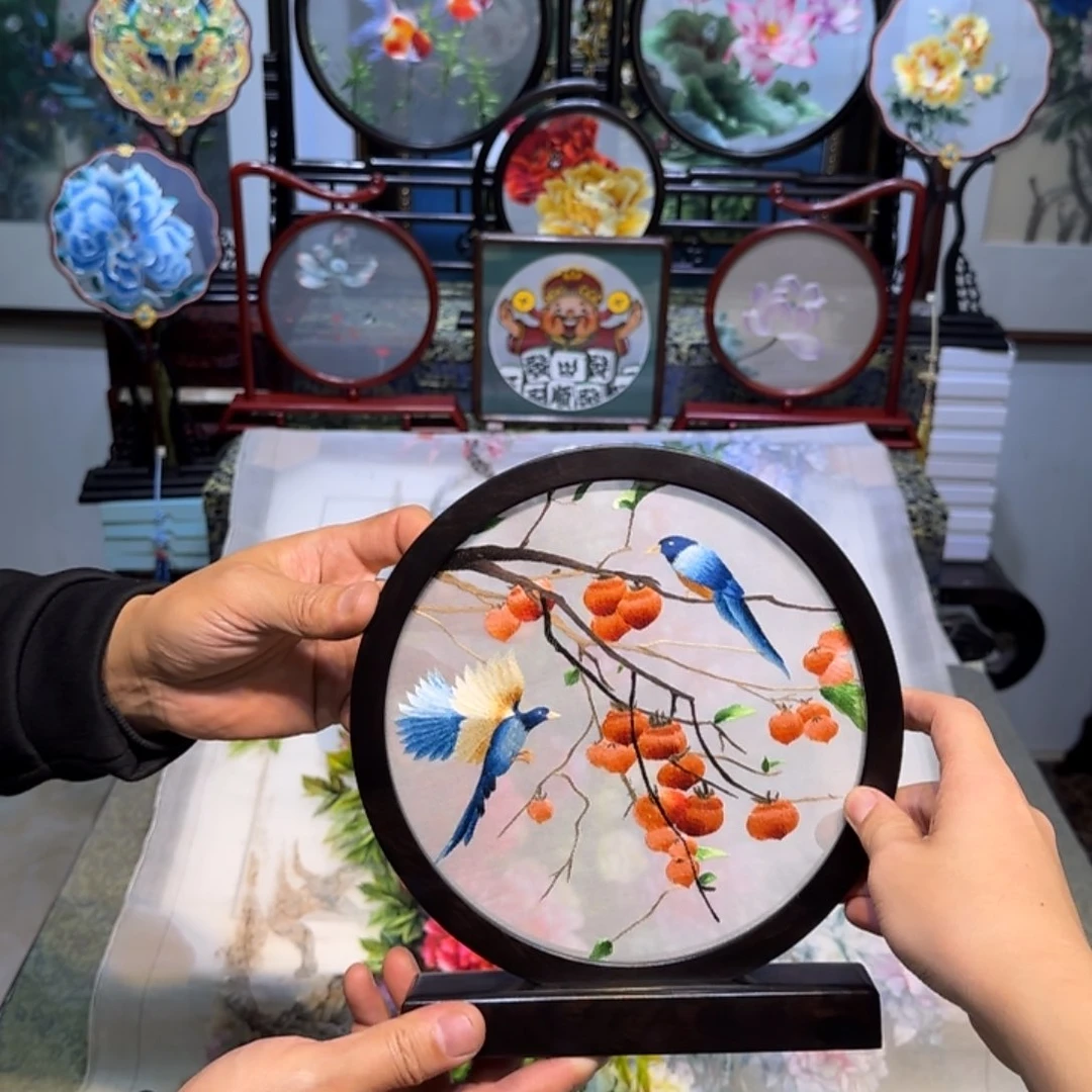 刺绣刺绣工艺精湛