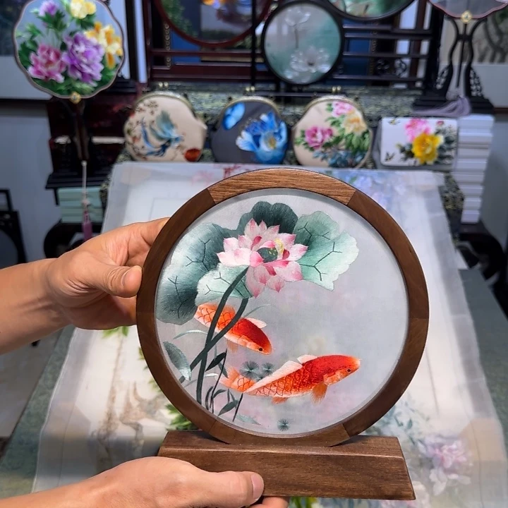 刺绣刺绣工艺精湛