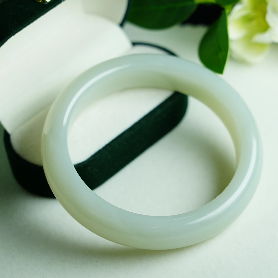Gloire/古名【睿泽鉴宝】和田玉手镯10*8mm