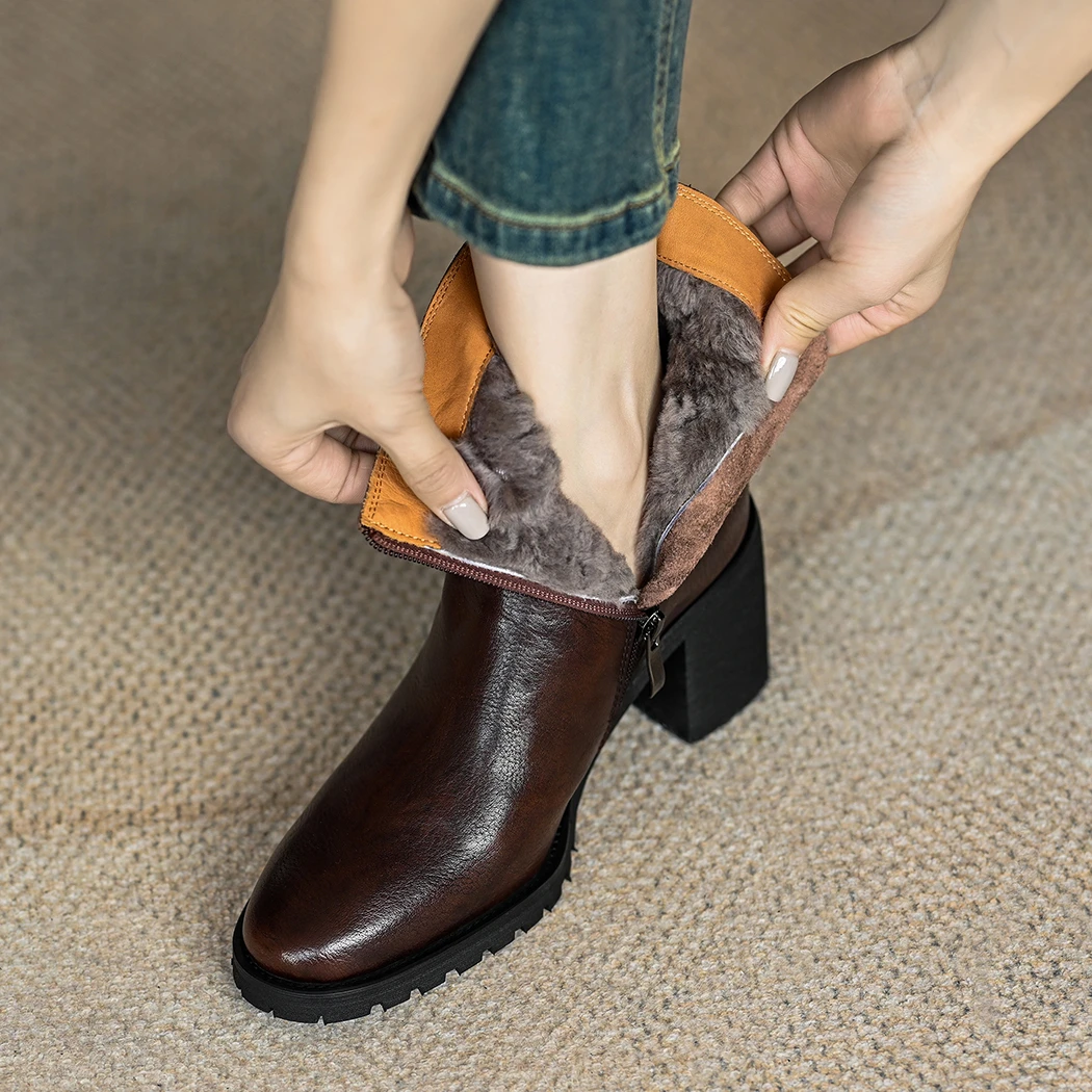 圆头短靴女2023年冬季新款真皮加绒加厚保暖羊毛内里高跟靴子