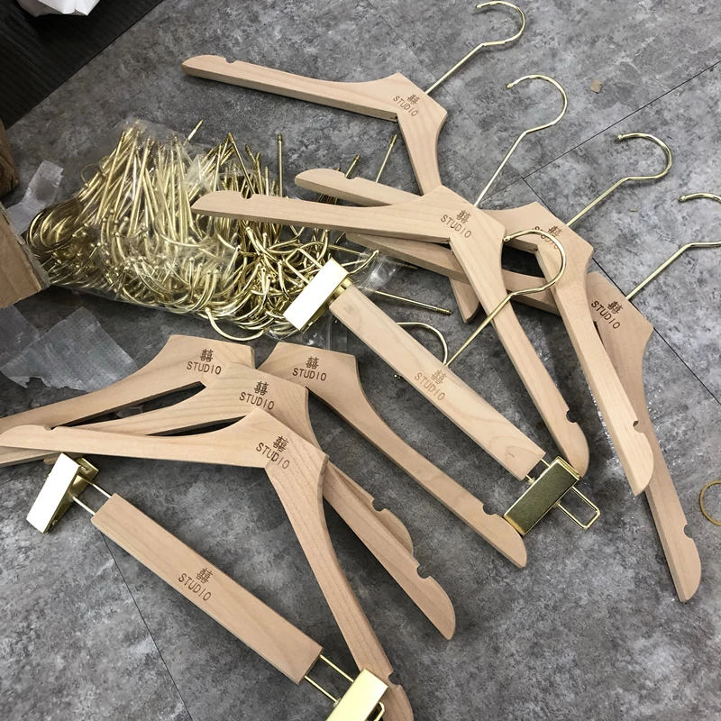 服装店专用女装男装成人实木衣架防滑捆绳木质衣挂木衣撑家用无痕