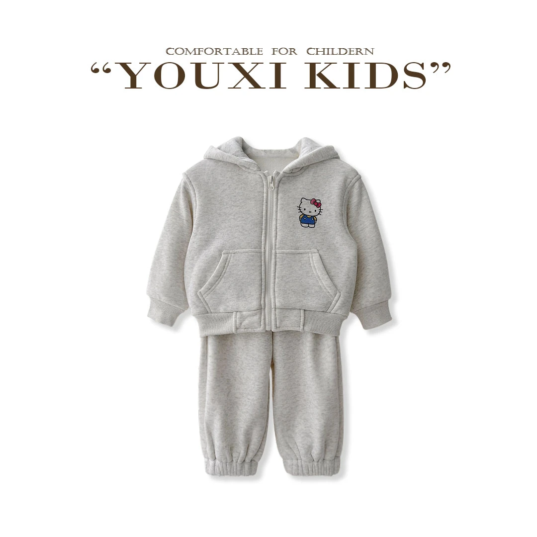 现 飞飞家·小猫偶像新款秋款可爱女宝卡通水印休闲套装  FF2305