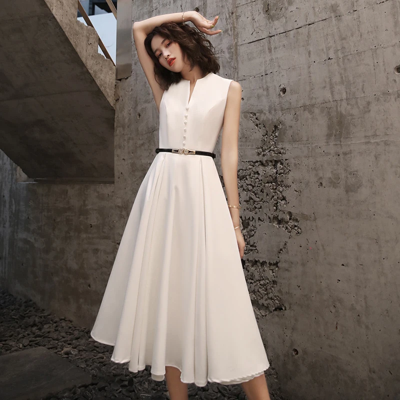 礼服连衣裙晚礼装晚礼服白色小众炸街高级感女装大方简单平时裙子