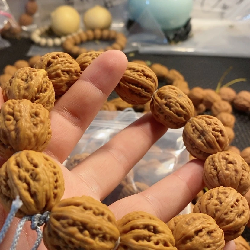 【闪购商品】文玩核桃吊坠粗筋麻花