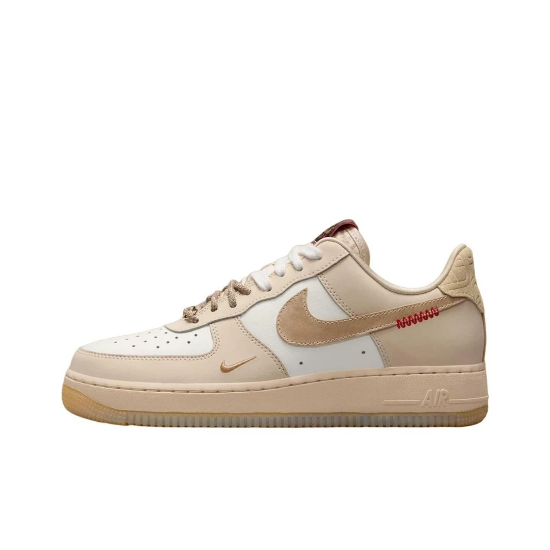 NIKE/耐克蛇年限定WMNS AIR FORCE 1 '07 LX休闲鞋HV5990-172