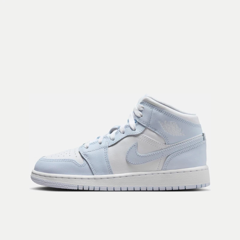 NIKE/耐克女鞋 AJ1 GS 中帮 BABY蓝 经典休闲板鞋FD8780-400