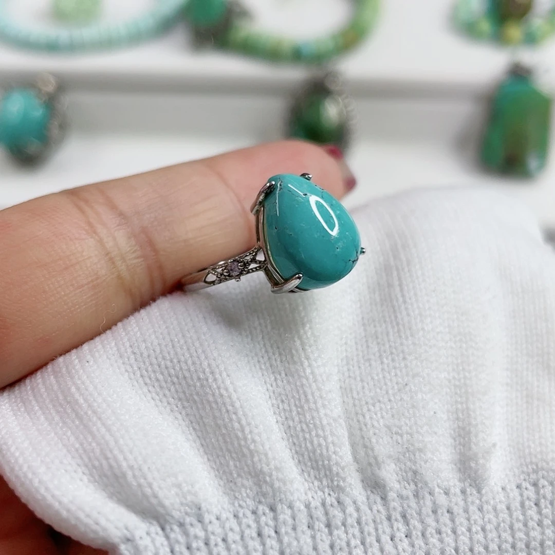 绿松石珠宝奇石未镶嵌