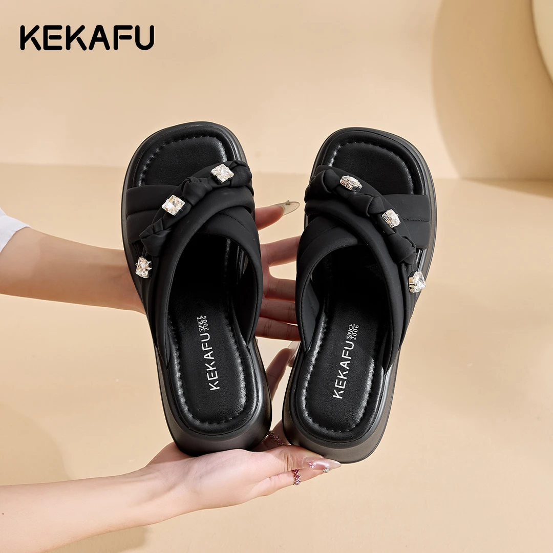 珂卡芙时尚仙女风防滑浴室拖鞋户外百搭软底厚底夏季交叉休闲拖鞋